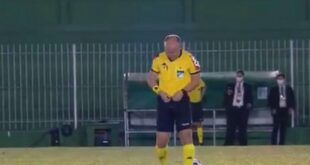 Απίστευτο: Διαιτητής στην Βραζιλία έκανε την… ανάγκη του στην σέντρα! (video)